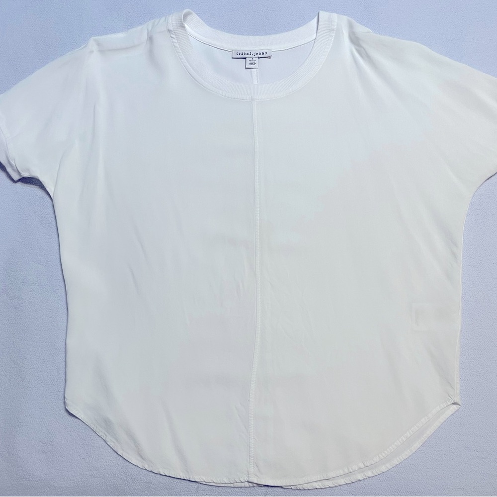 Women’s Tribal Jeans White Pullover Shirt